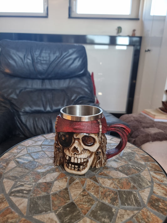 Pirati sa Kariba šolja